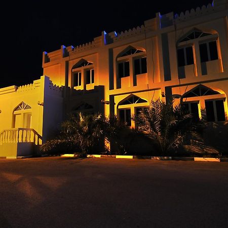 איברה Ibri Oasis Hotel מראה חיצוני תמונה
